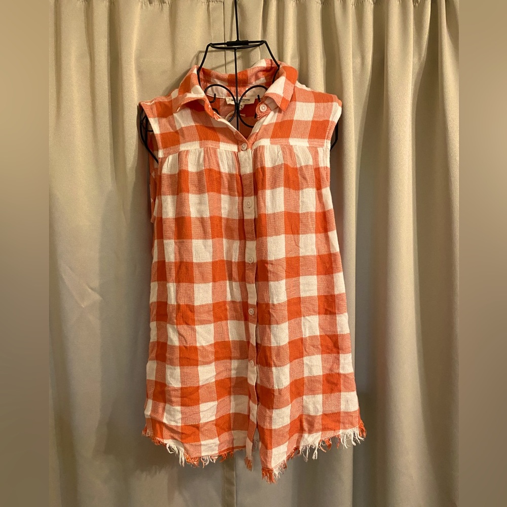NWT BeachLunchLounge Collared Button Down Orange and Cream Check Tank